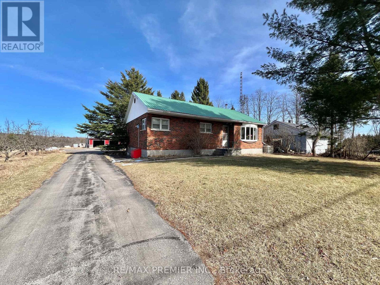 MLS® listing #29634395 for sale located at 273 PETERS ROAD