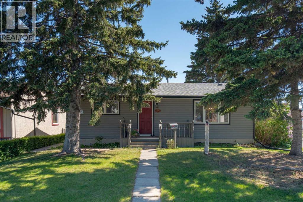 MLS® listing #29634441 for sale located at 4609 Marcombe Way NE