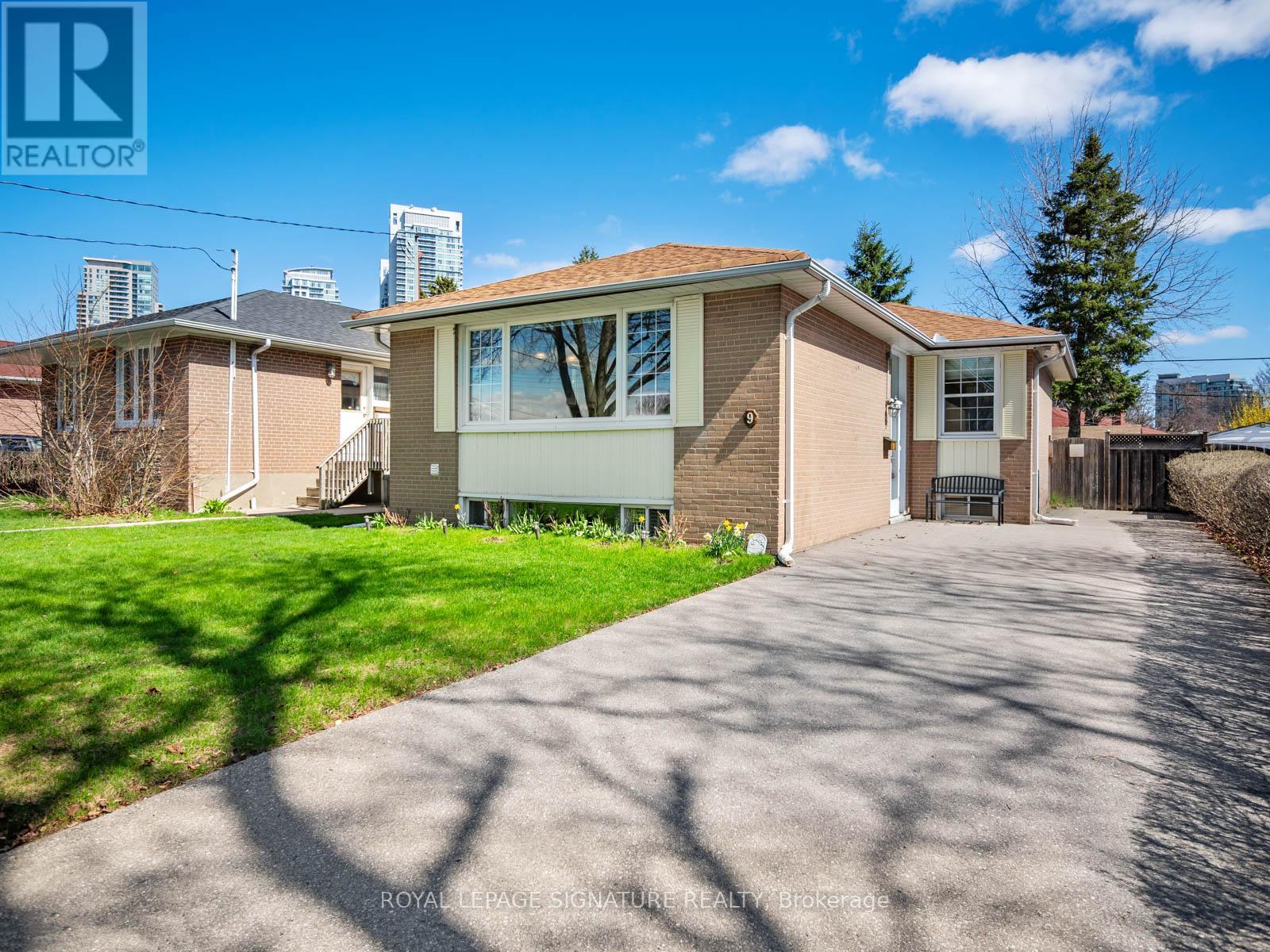 MLS® listing #29634504 for sale located at 9 WINCREST DRIVE