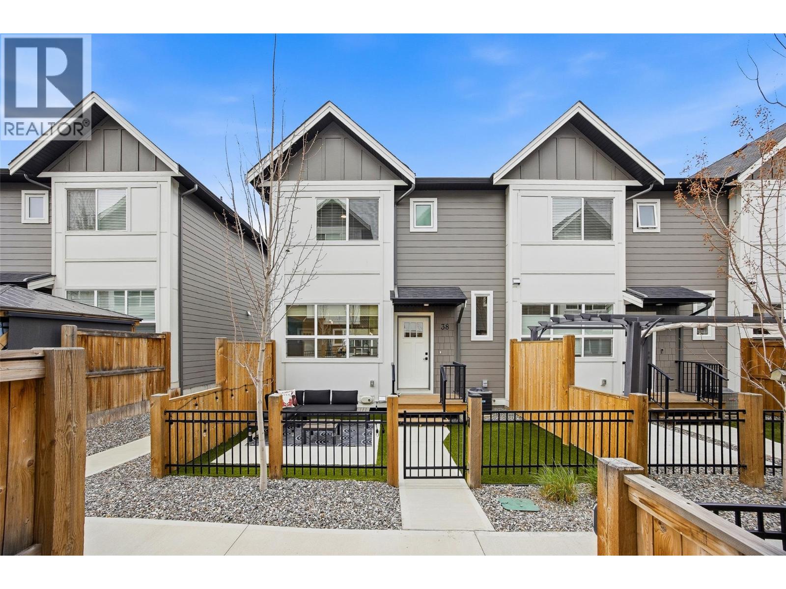 MLS® listing #29635444 for sale located at 12075 Oceola Road Unit# 38