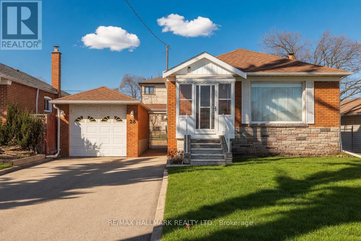 MLS® listing #29638640 for sale located at 28 CROSLAND DRIVE