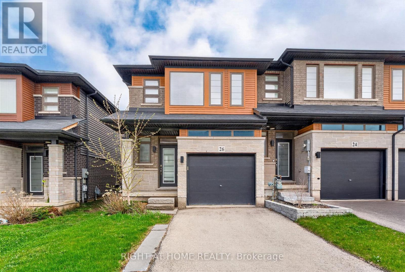 MLS® listing #29638661 for sale located at 26 GREENWICH AVENUE