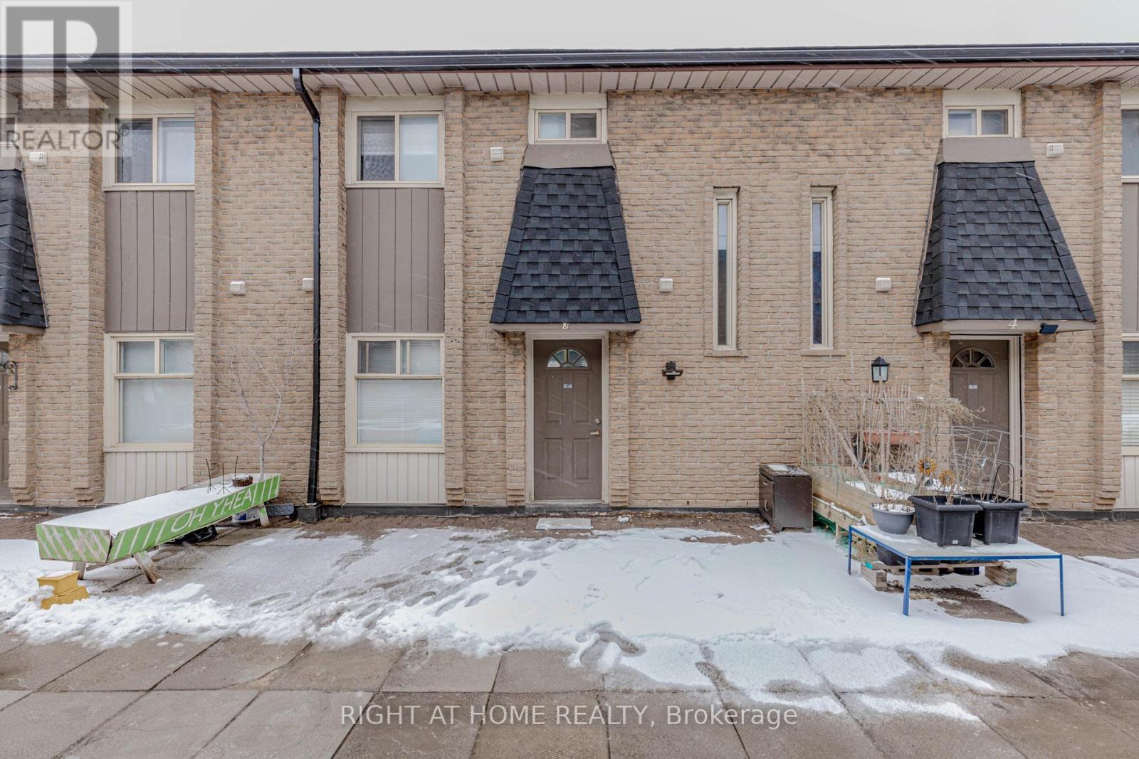MLS® listing #29638842 for sale located at 3 - 40 REXDALE BOULEVARD