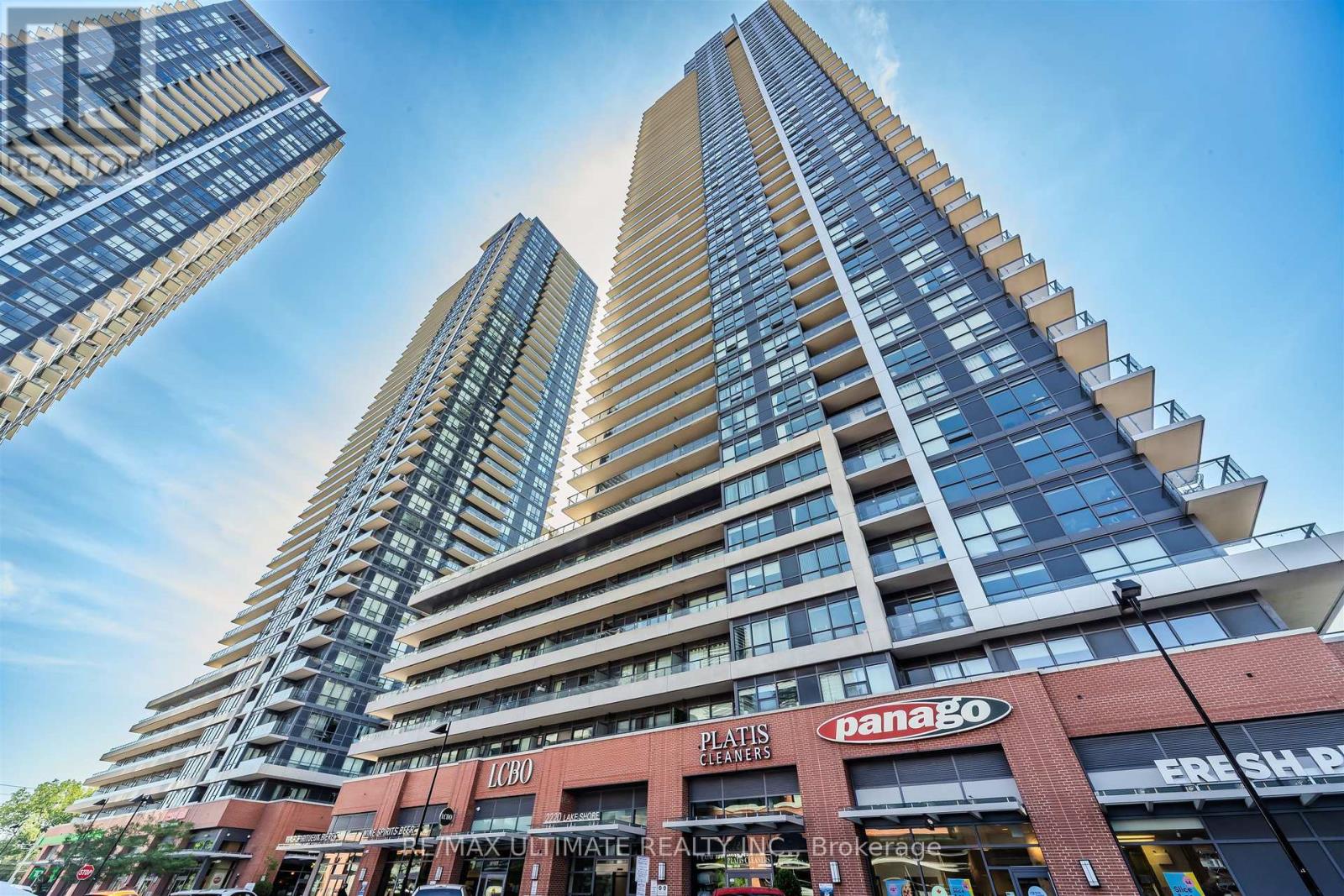 MLS® listing #29638924 for sale located at 2706 - 2220 LAKE SHORE BOULEVARD W