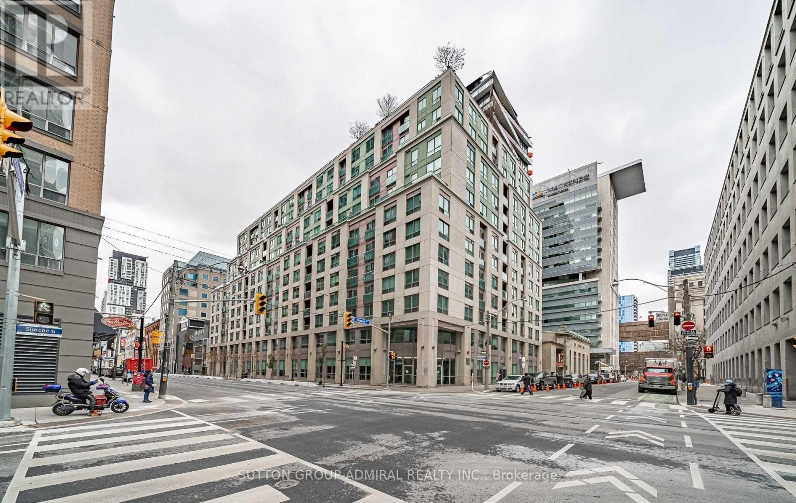 MLS® listing #29639491 for sale located at 722 - 168 SIMCOE STREET
