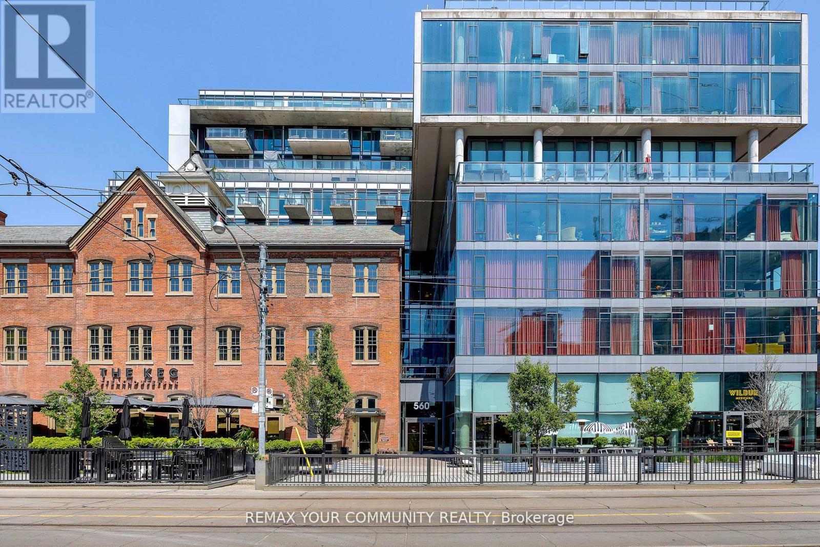 MLS® listing #29639496 for sale located at 703 - 560 KING STREET W