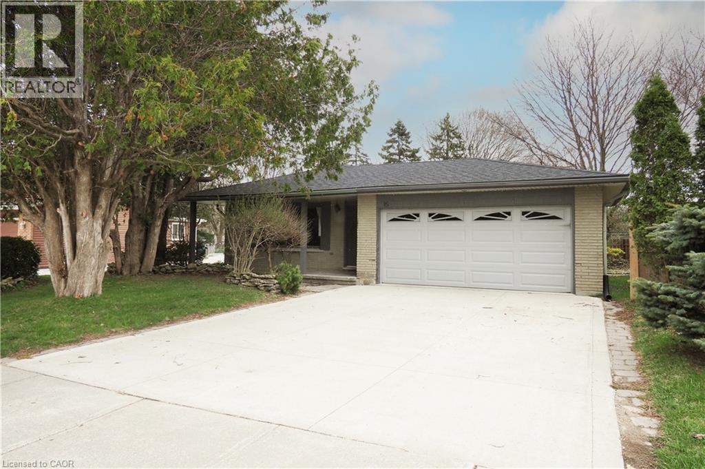 MLS® listing #29639910 for sale located at 15 MOCKINGBIRD Drive