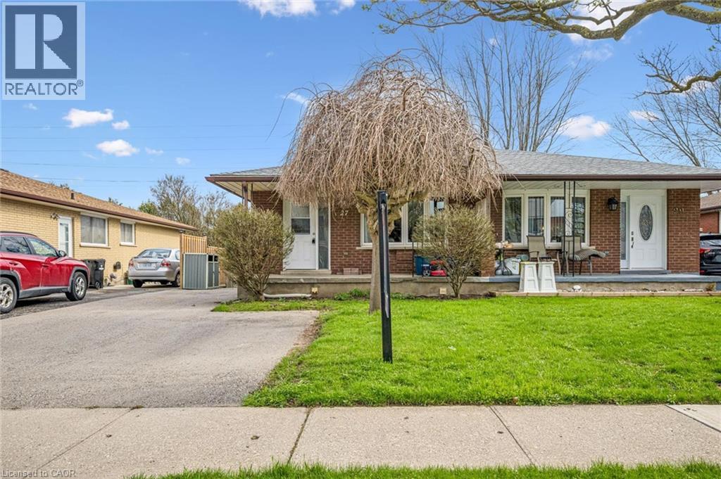 MLS® listing #29640650 for sale located at 27 VICMOUNT Drive