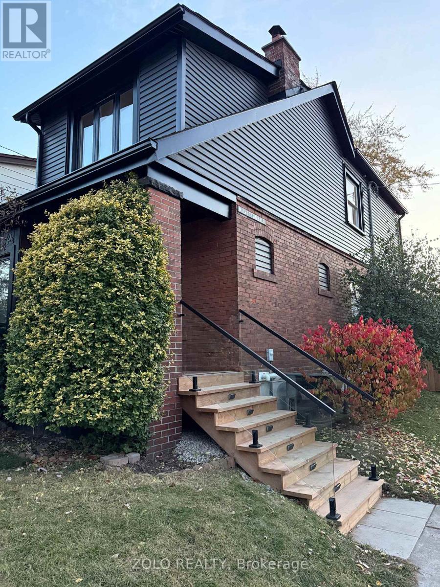 MLS® listing #29641100 for sale located at 98 WOODMOUNT AVENUE