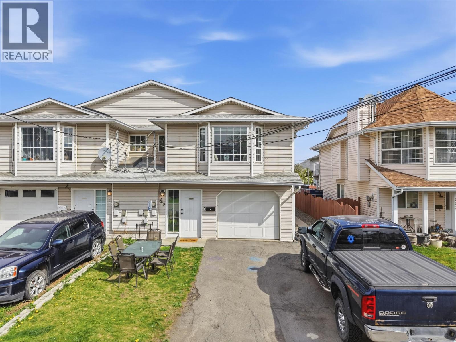 MLS® listing #29642334 for sale located at 249 JUNIPER Avenue