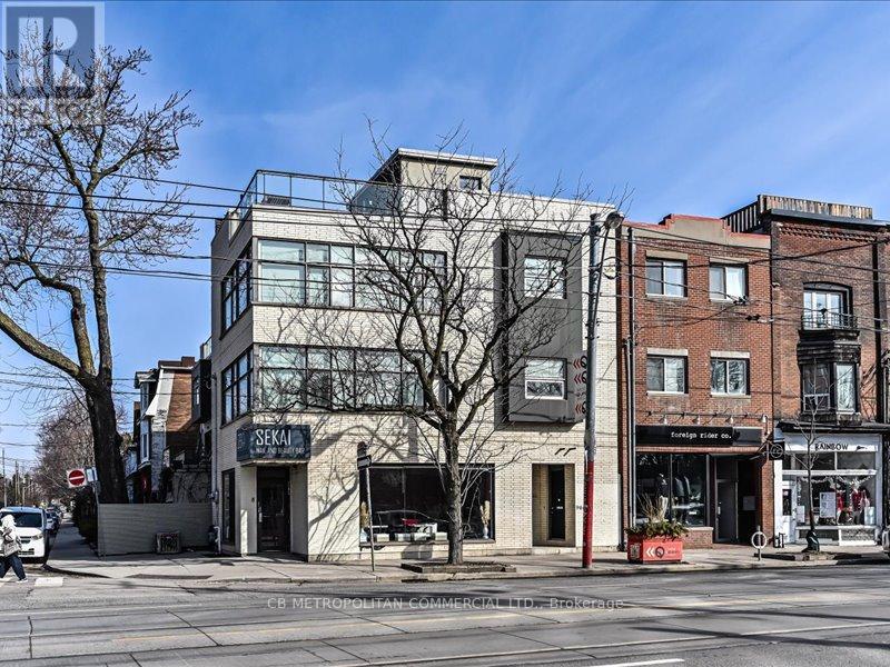 MLS® listing #29644298 for sale located at 968 QUEEN STREET W