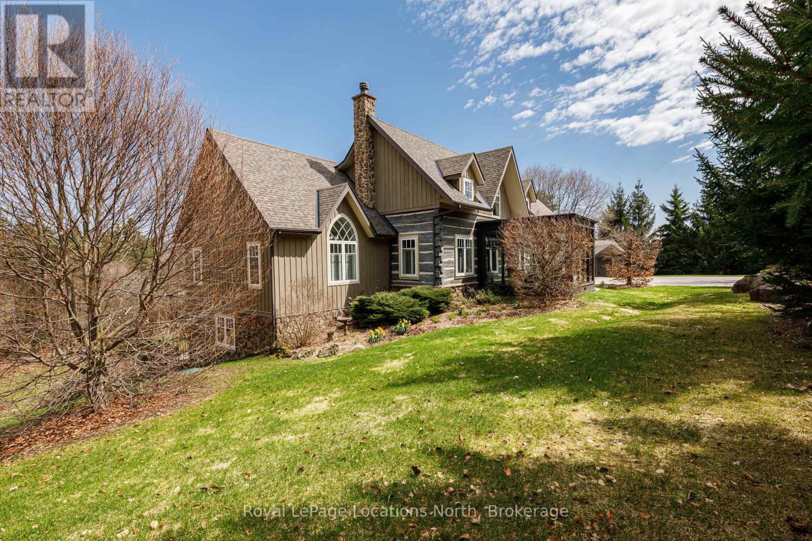 MLS® listing #29645025 for sale located at 4 PURPLE HILL LANE