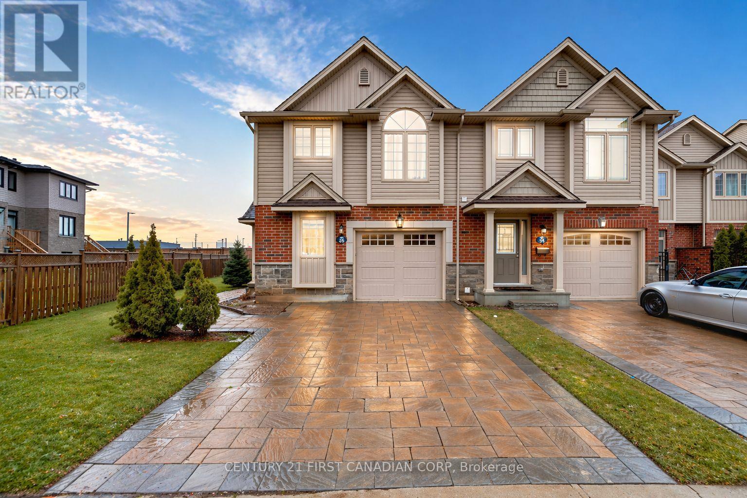 MLS® listing #29645037 for sale located at 36 - 3399 CASTLE ROCK PLACE