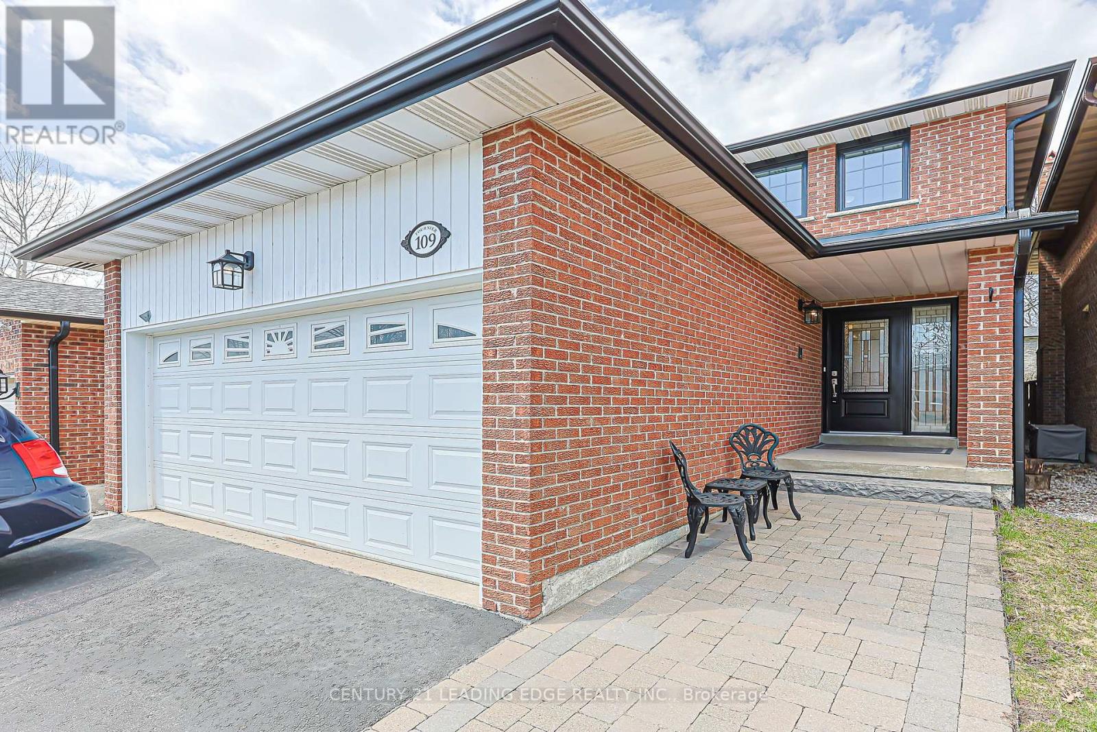 MLS® listing #29645431 for sale located at 109 MAJOR BUTTONS DRIVE