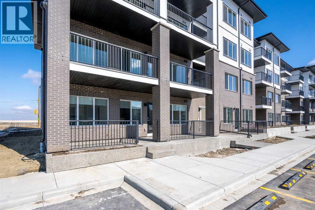 MLS® listing #29645892 for sale located at 4104, 6 Merganser Drive W