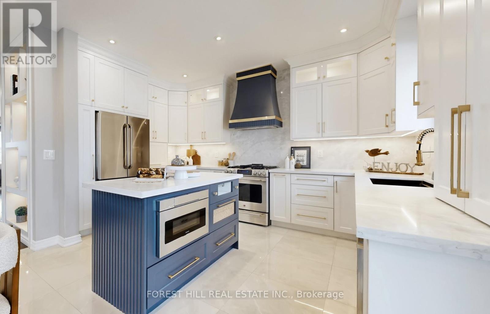 MLS® listing #29646434 for sale located at 51 FARMHOUSE CRESCENT