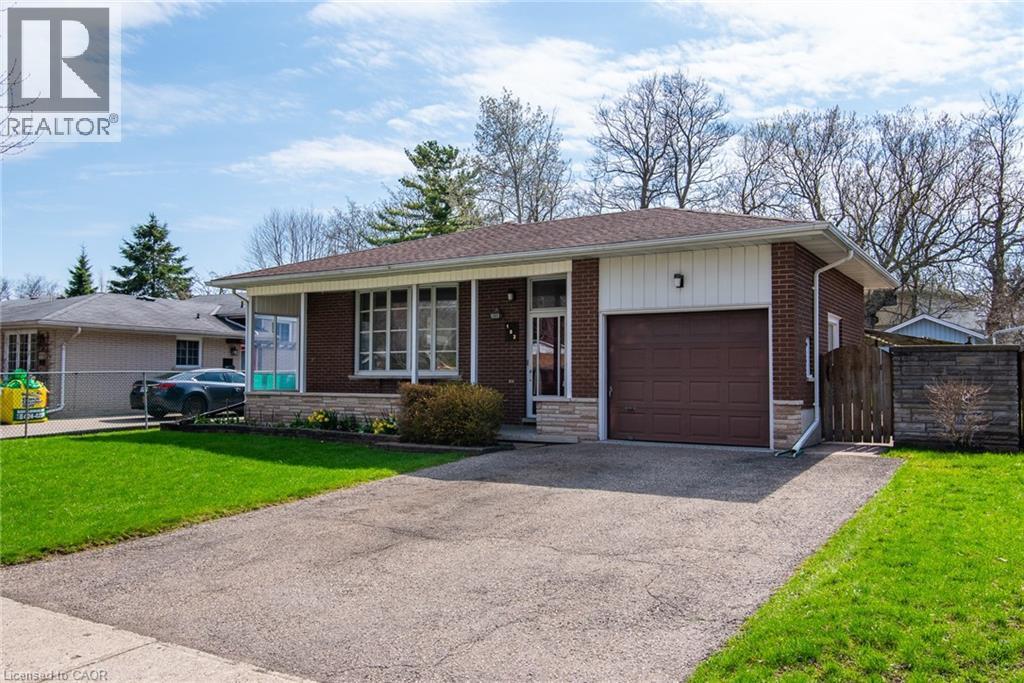 MLS® listing #29646709 for sale located at 103 QUEENSTON Drive