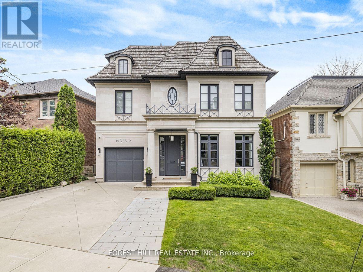 MLS® listing #29648491 for sale located at 19 VESTA DRIVE