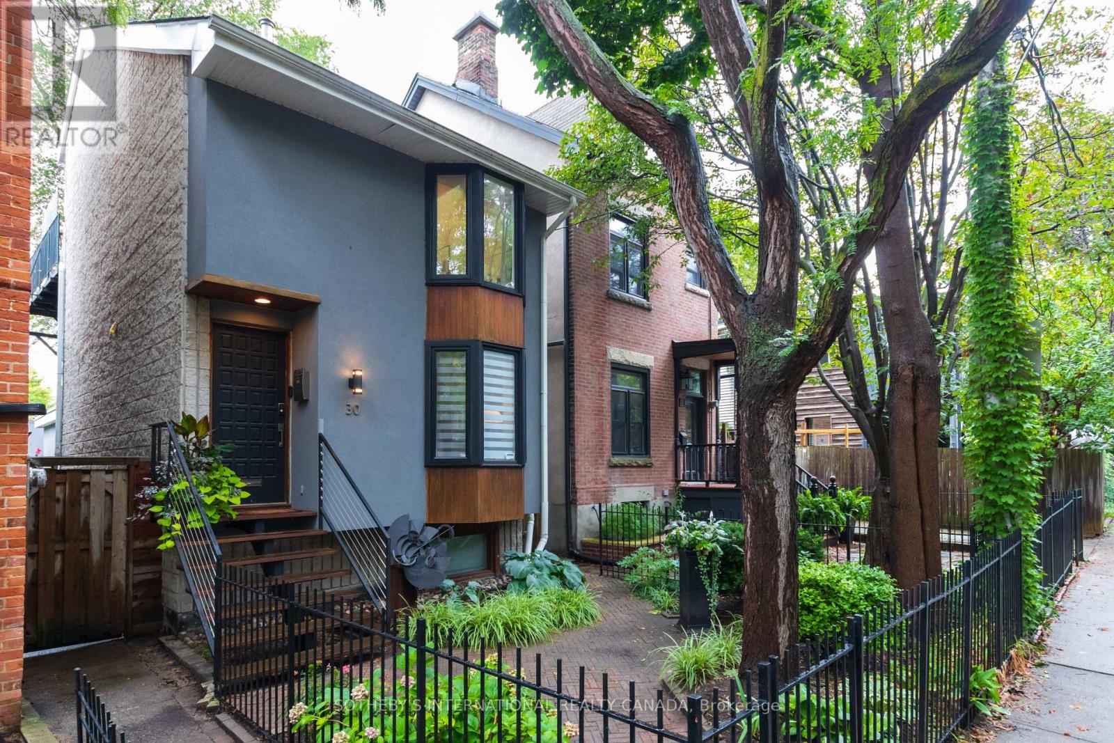 MLS® listing #29648662 for sale located at 30 SWORD STREET