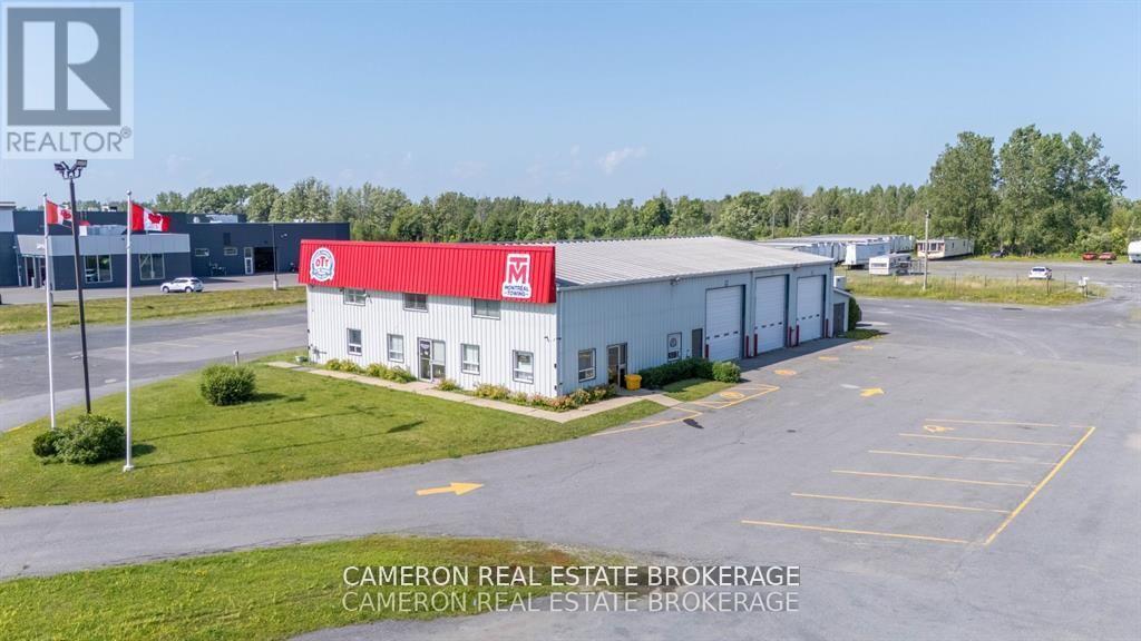 MLS® listing #29651438 for sale located at 2525 BROOKDALE AVENUE