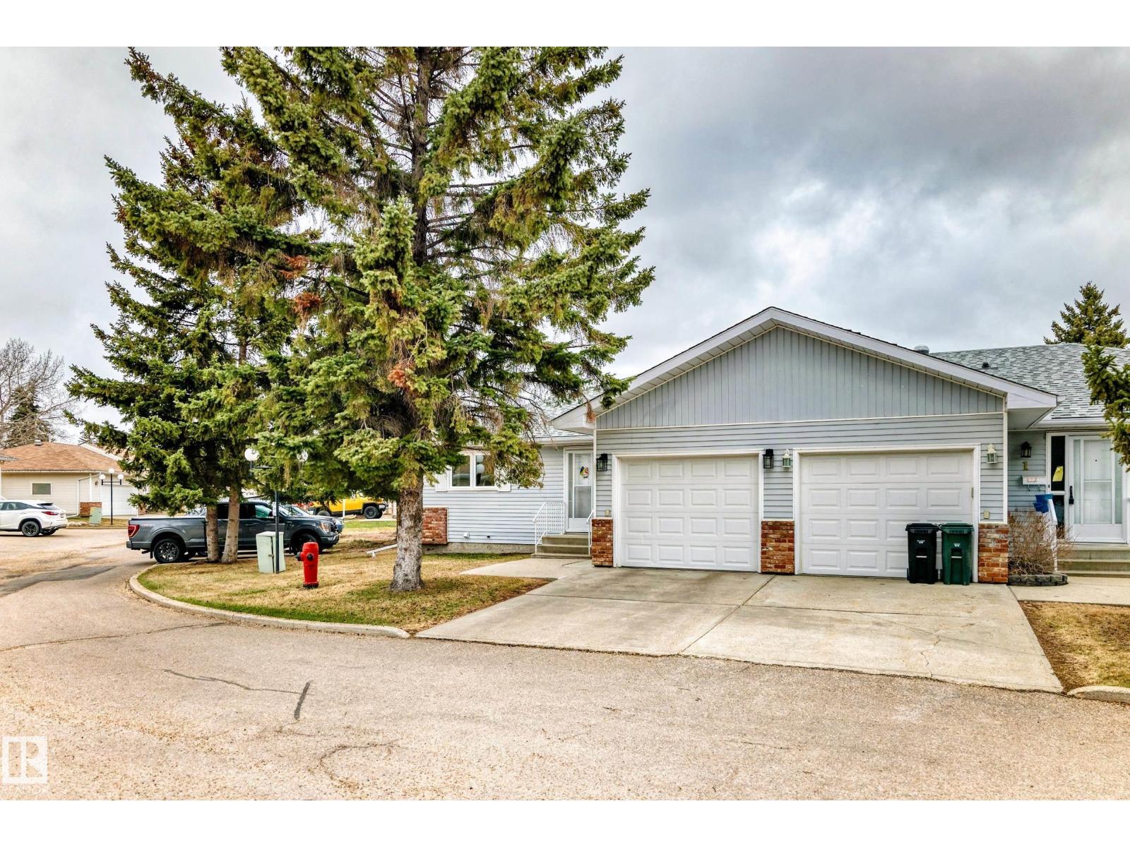 MLS® listing #29651724 for sale located at #3 2 GEORGIAN WY
