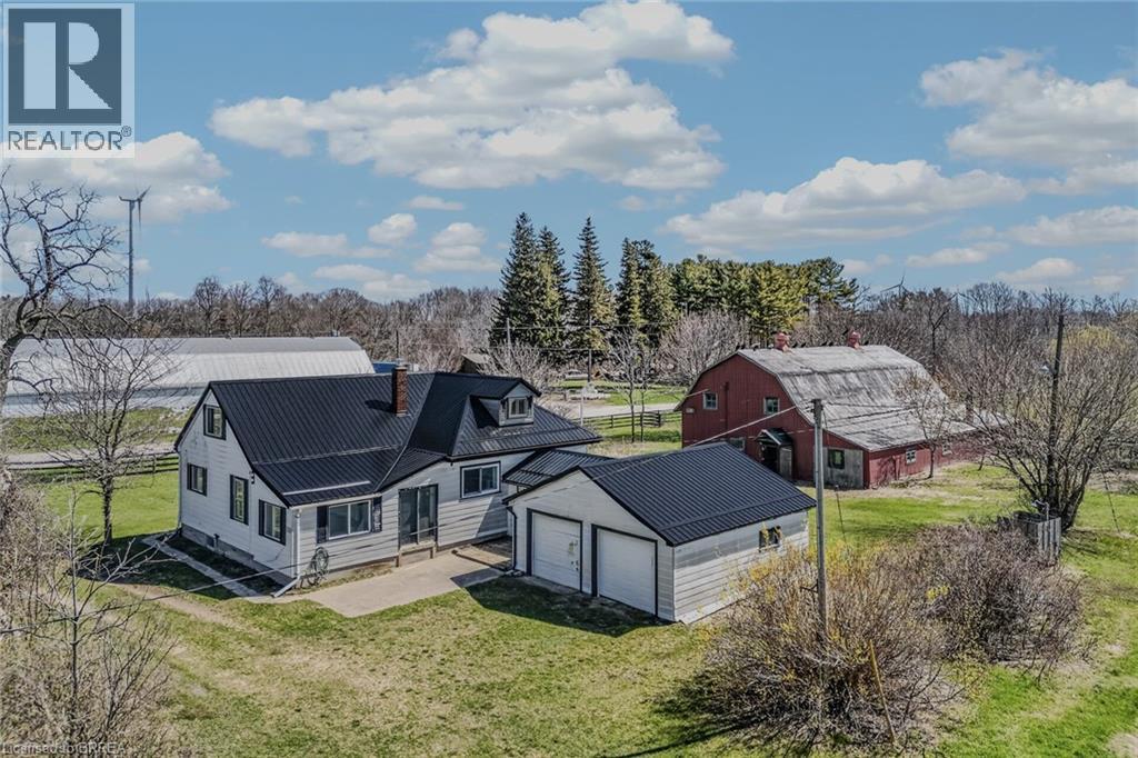 MLS® listing #29651779 for sale located at 80 LAKESHORE Road