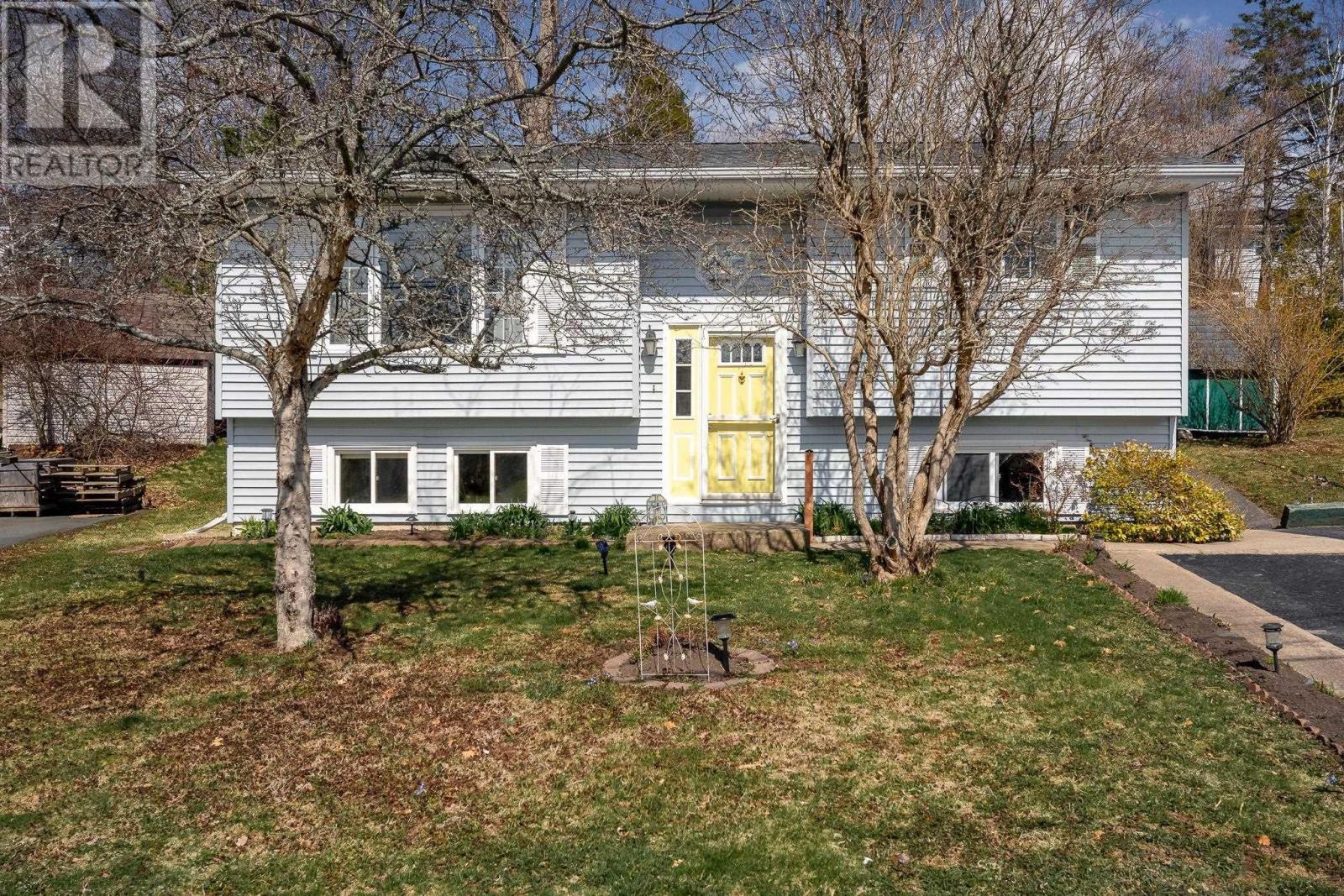 MLS® listing #29652119 for sale located at 210 Churchill Downs Circle