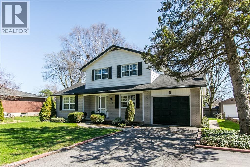 MLS® listing #29652958 for sale located at 70 INWOOD Crescent