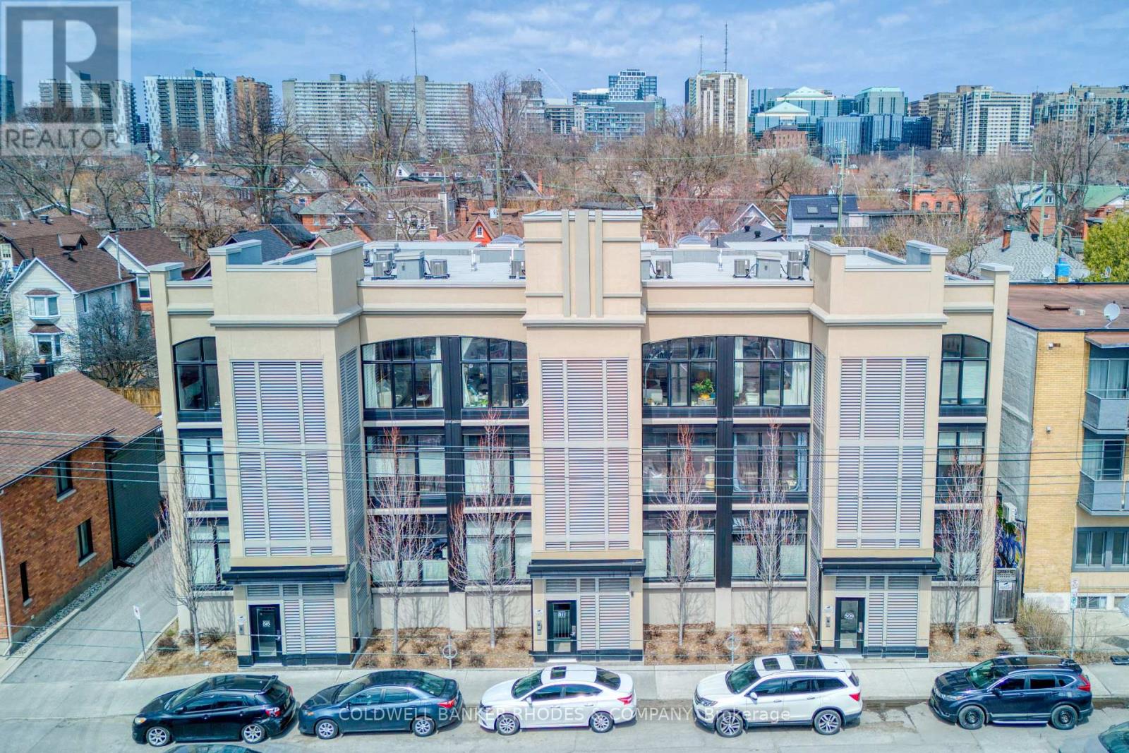 MLS® listing #29654932 for sale located at 5 - 515 GLADSTONE AVENUE