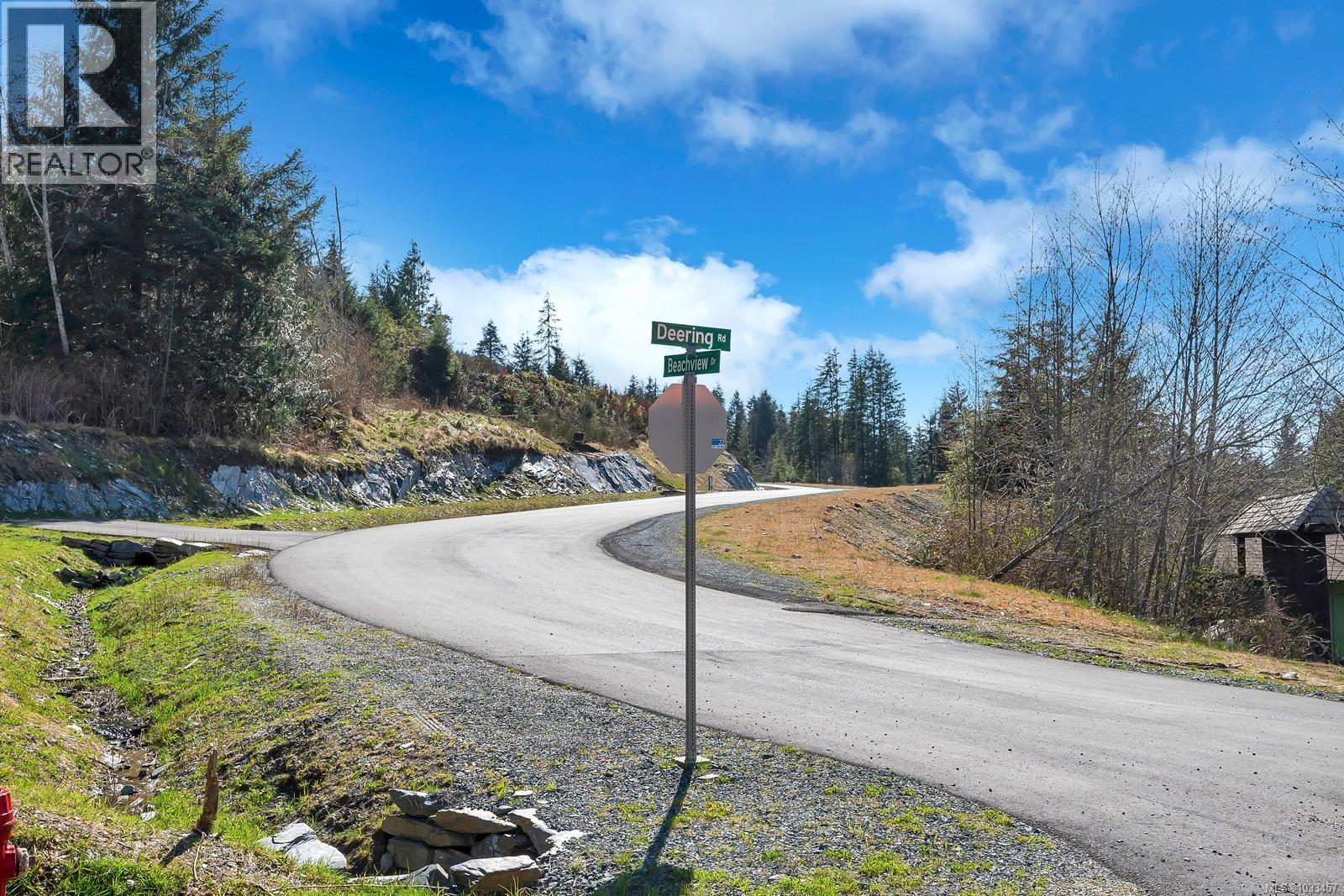 MLS® listing #29656072 for sale located at 16911 Beachview Dr