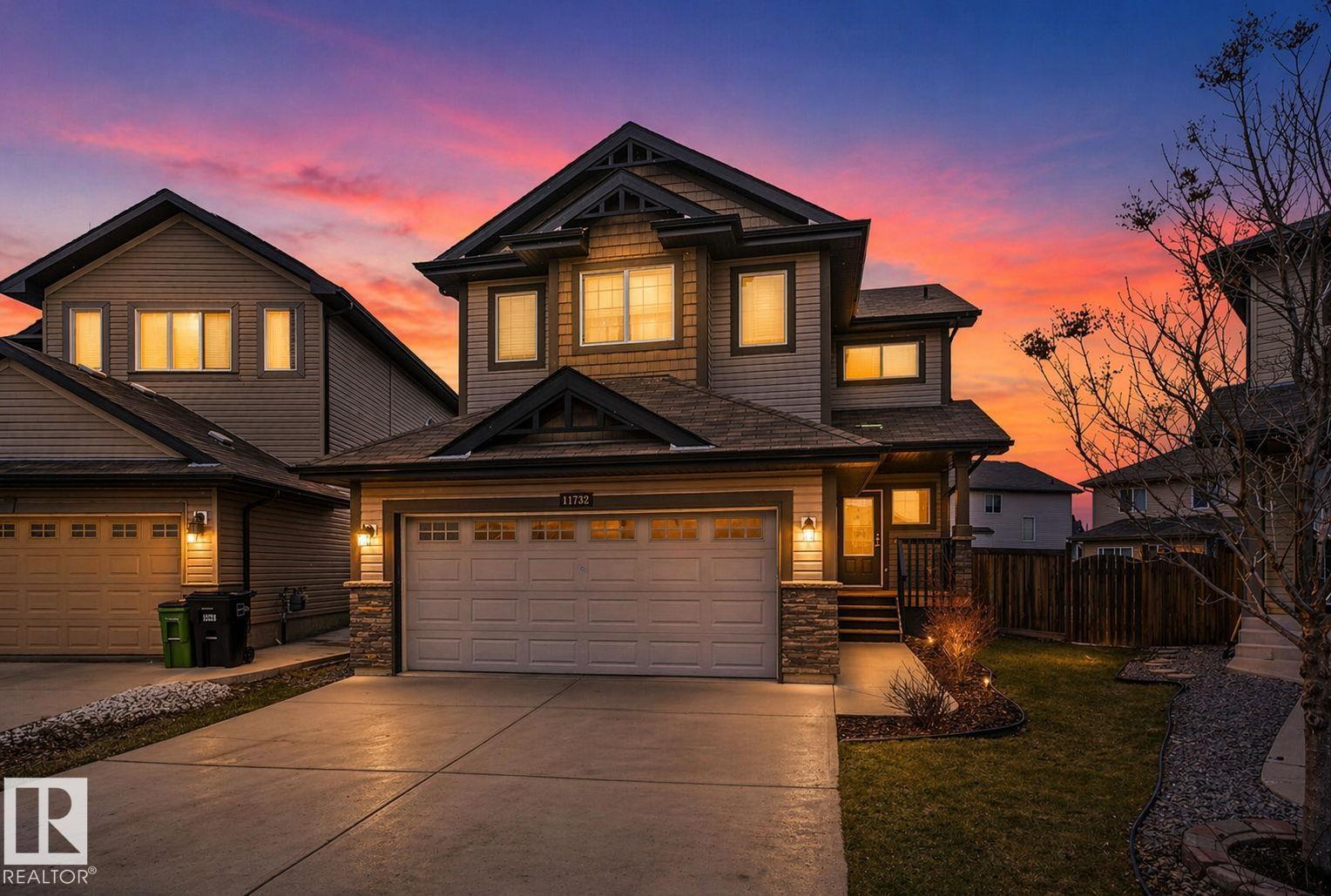 MLS® listing #29656734 for sale located at 11732 18 AV SW