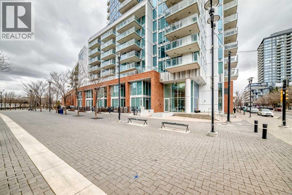 MLS® listing #29656798 for sale located at 554 Riverfront Lane SE