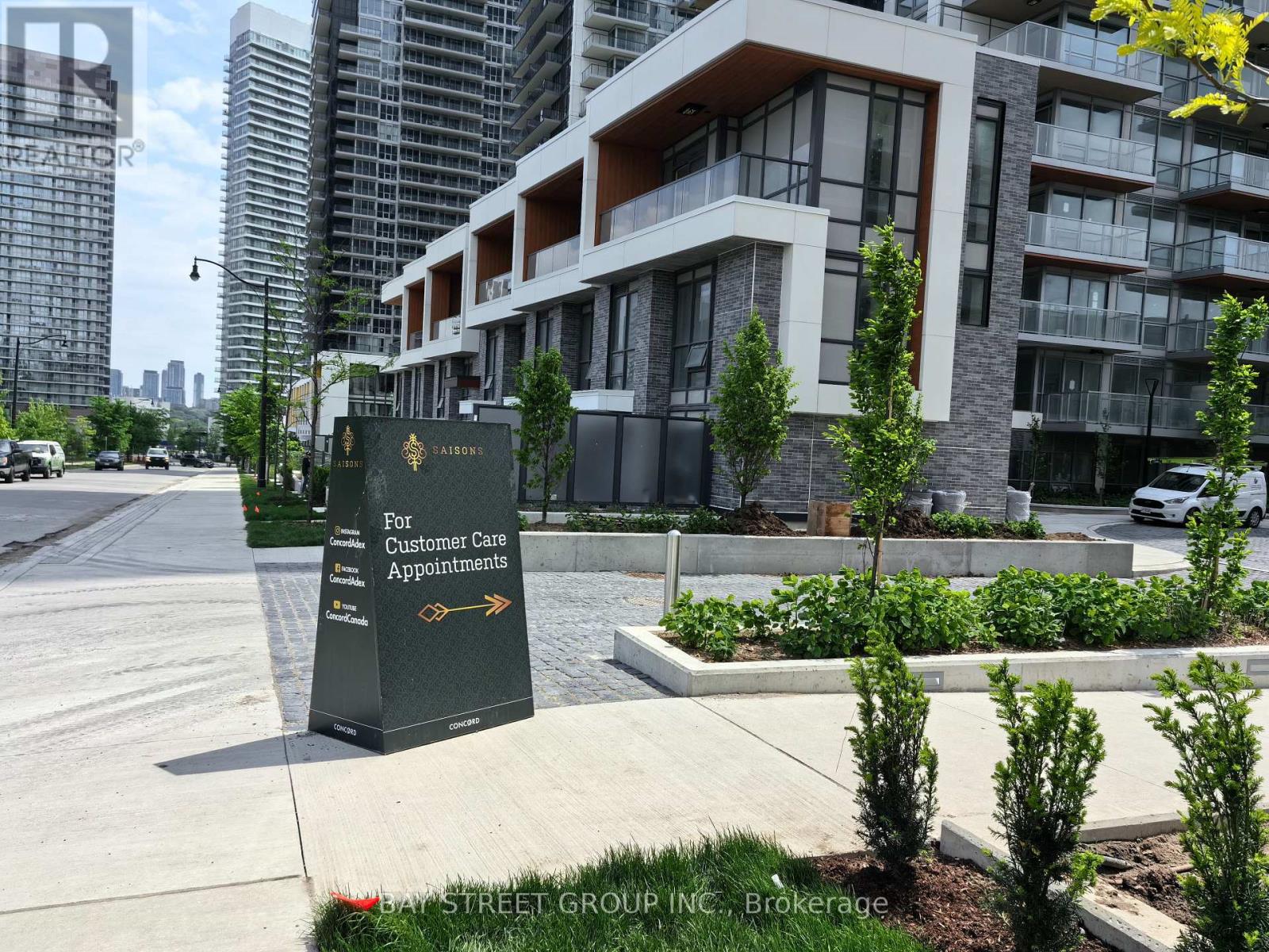 MLS® listing #29656969 for sale located at 2702 - 27 MCMAHON DRIVE S