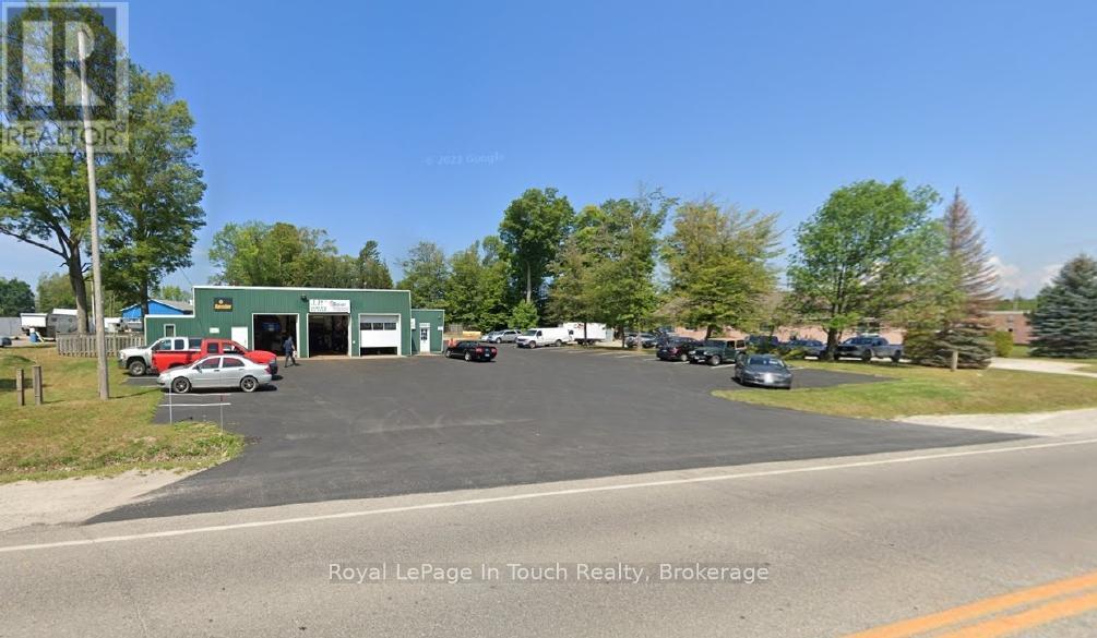 MLS® listing #29657417 for sale located at 750 BALM BEACH ROAD E