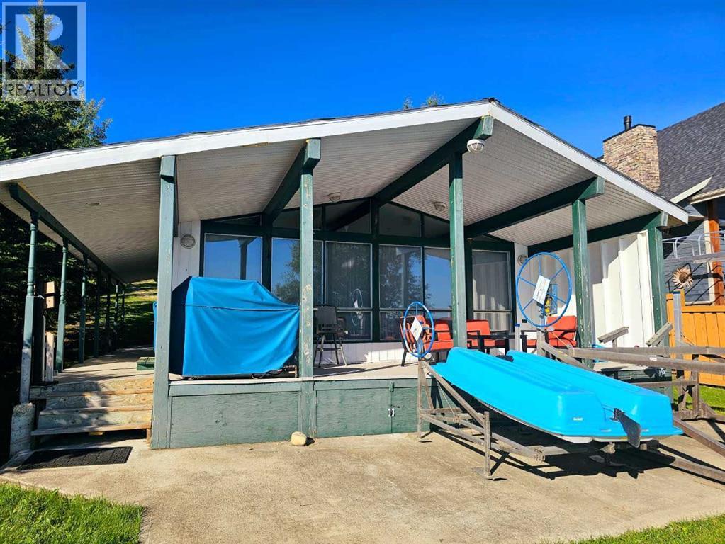 MLS® listing #29657739 for sale located at Boyd Lakeshore #28