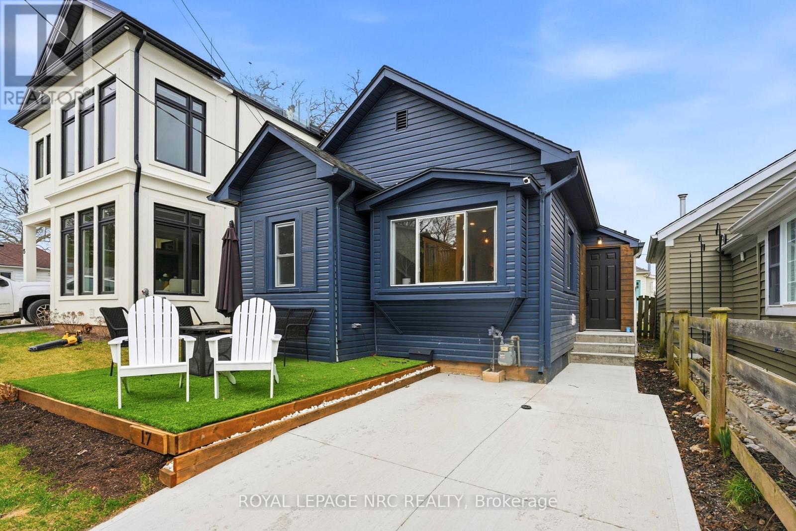 MLS® listing #29657861 for sale located at 17 CONSIDINE AVENUE