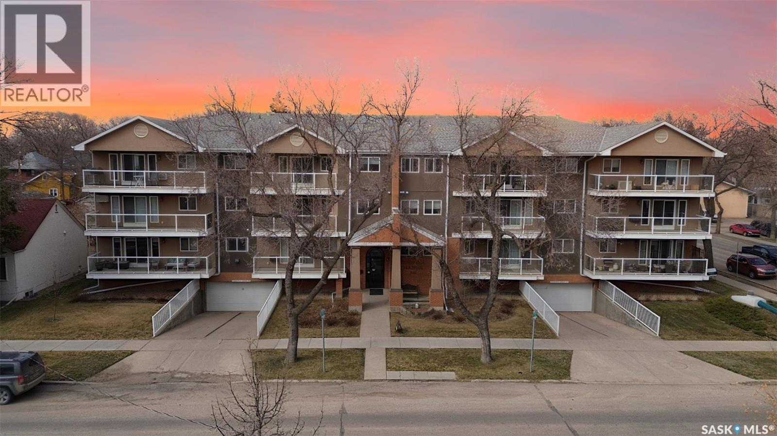 MLS® listing #29658112 for sale located at 203 921 Main STREET