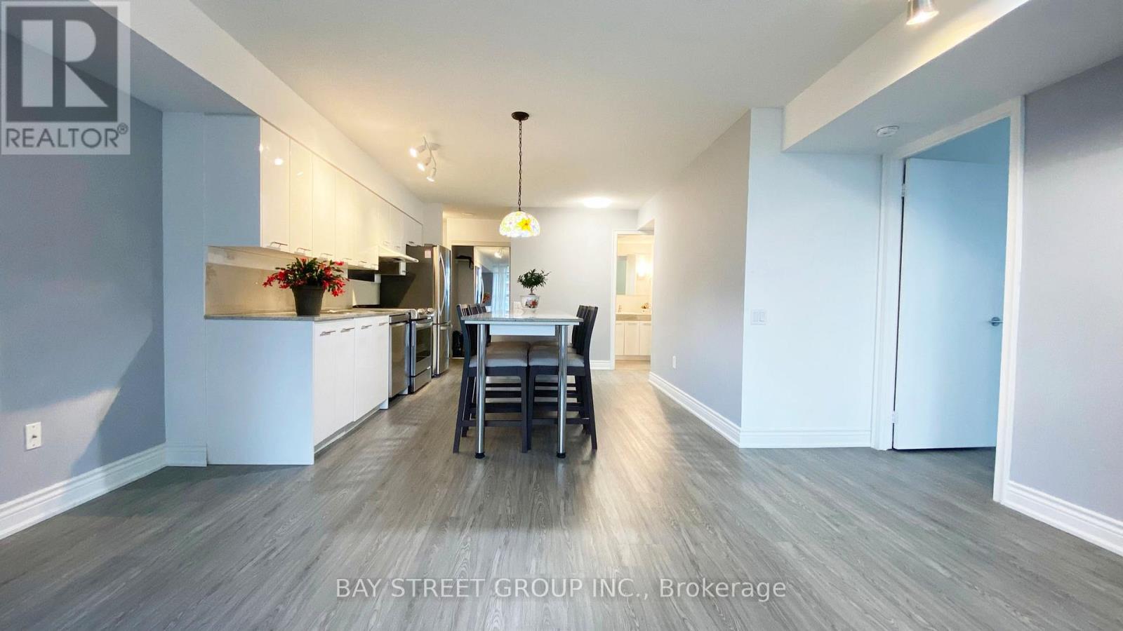 MLS® listing #29658229 for sale located at 309 - 33 SINGER COURT