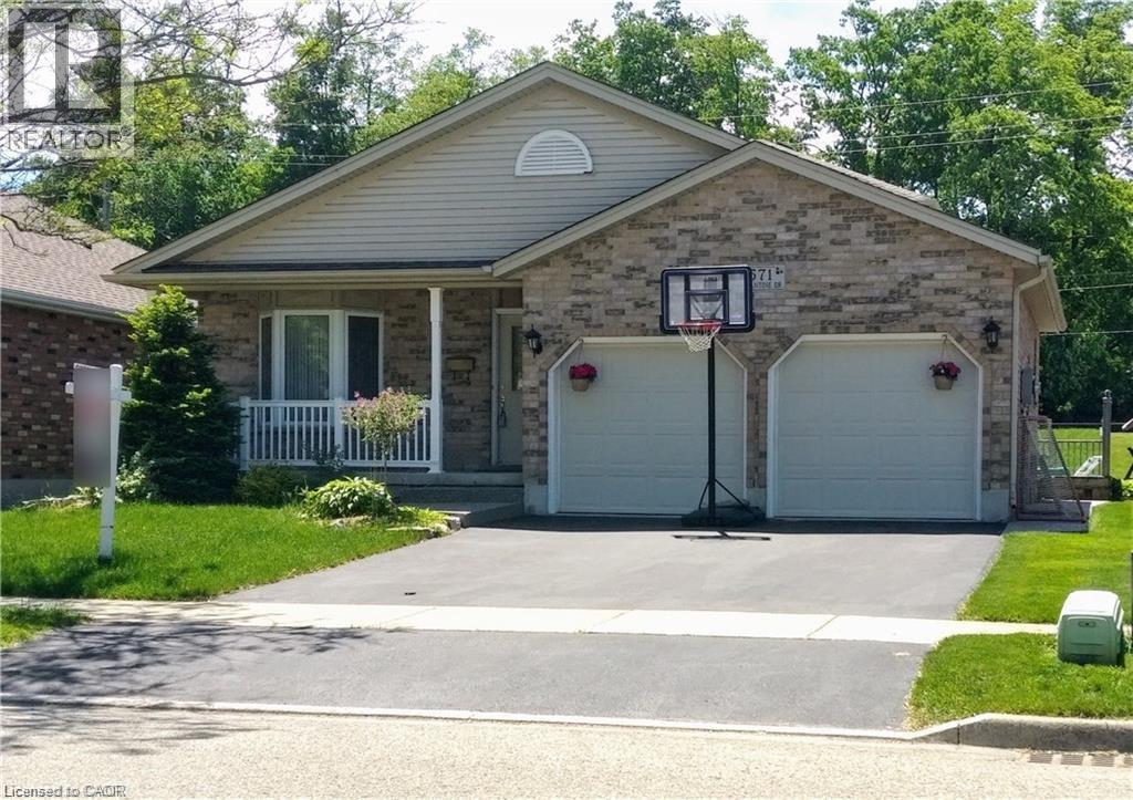 MLS® listing #29658410 for sale located at 571 BRIGANTINE Drive