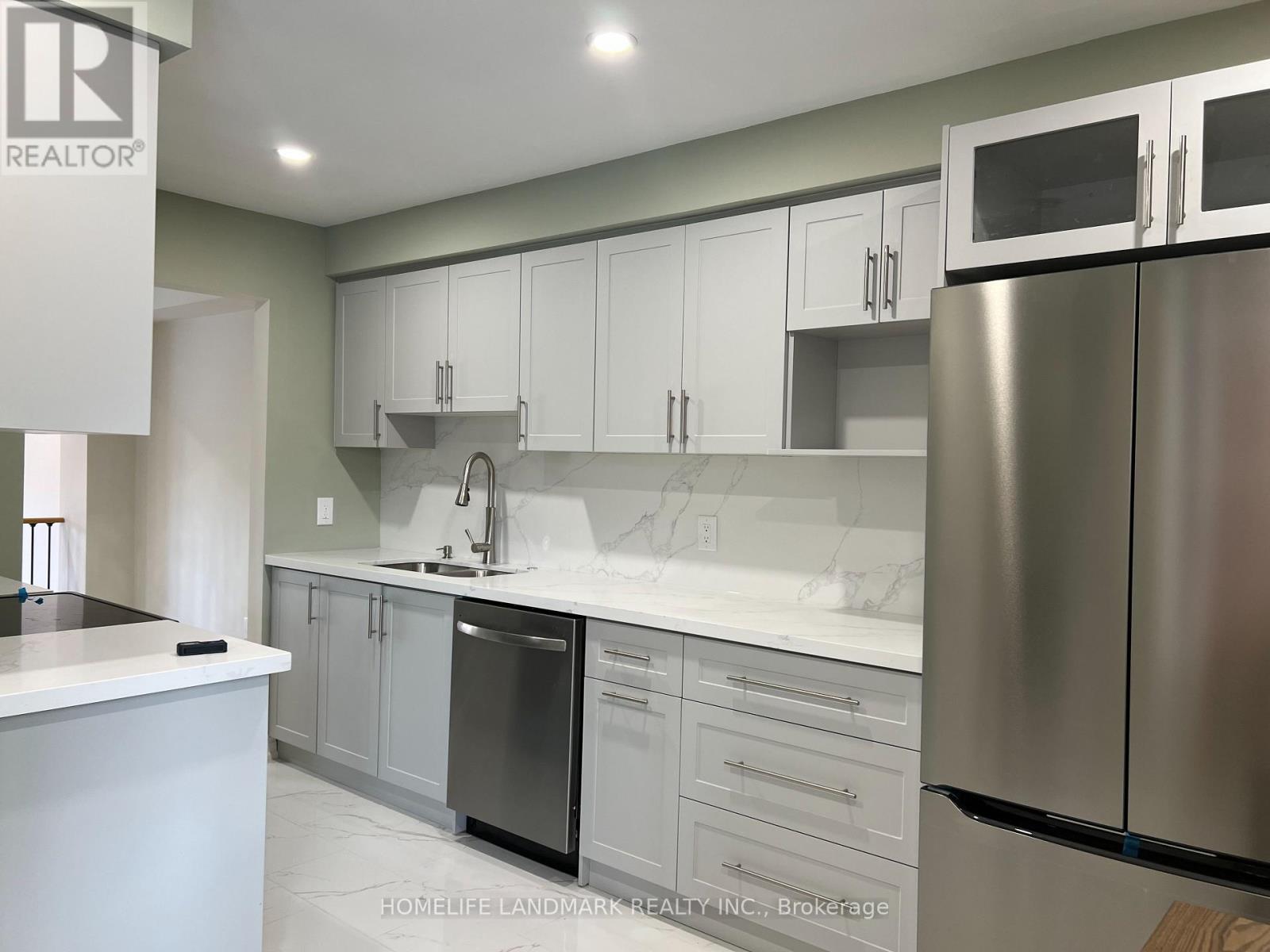 MLS® listing #29658530 for sale located at 70 LADY CHURCHILL COURT