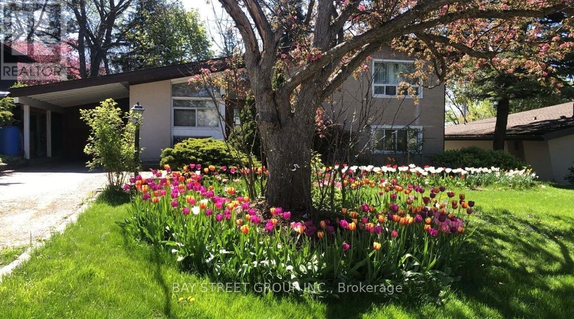 MLS® listing #29658719 for sale located at 5 COTTONWOOD DRIVE