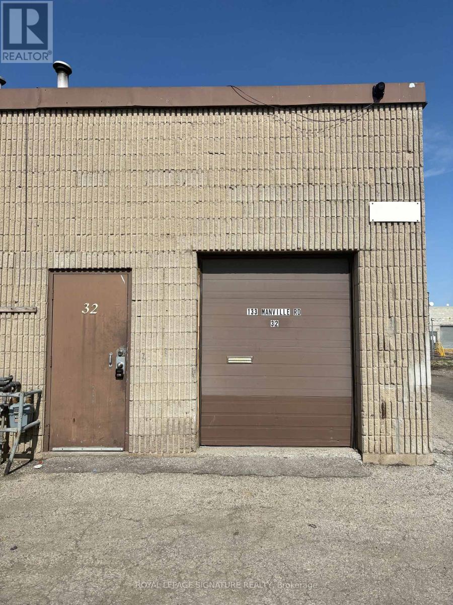 MLS® listing #29658720 for sale located at 32 - 133 MANVILLE ROAD