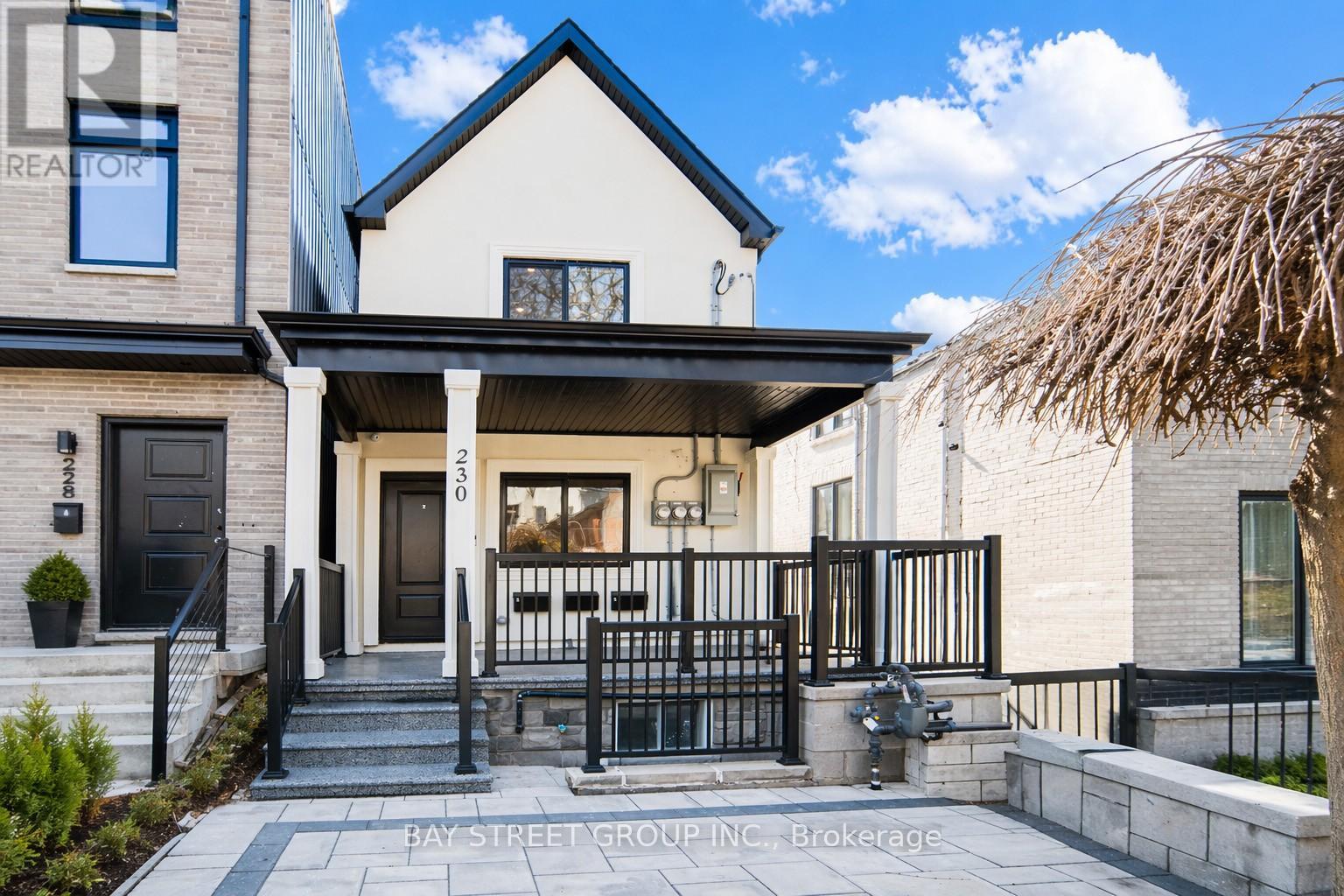 MLS® listing #29660504 for sale located at 230 EMERSON AVENUE