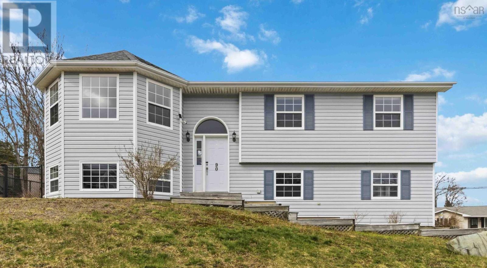 MLS® listing #29660819 for sale located at 90 Serocco Crescent