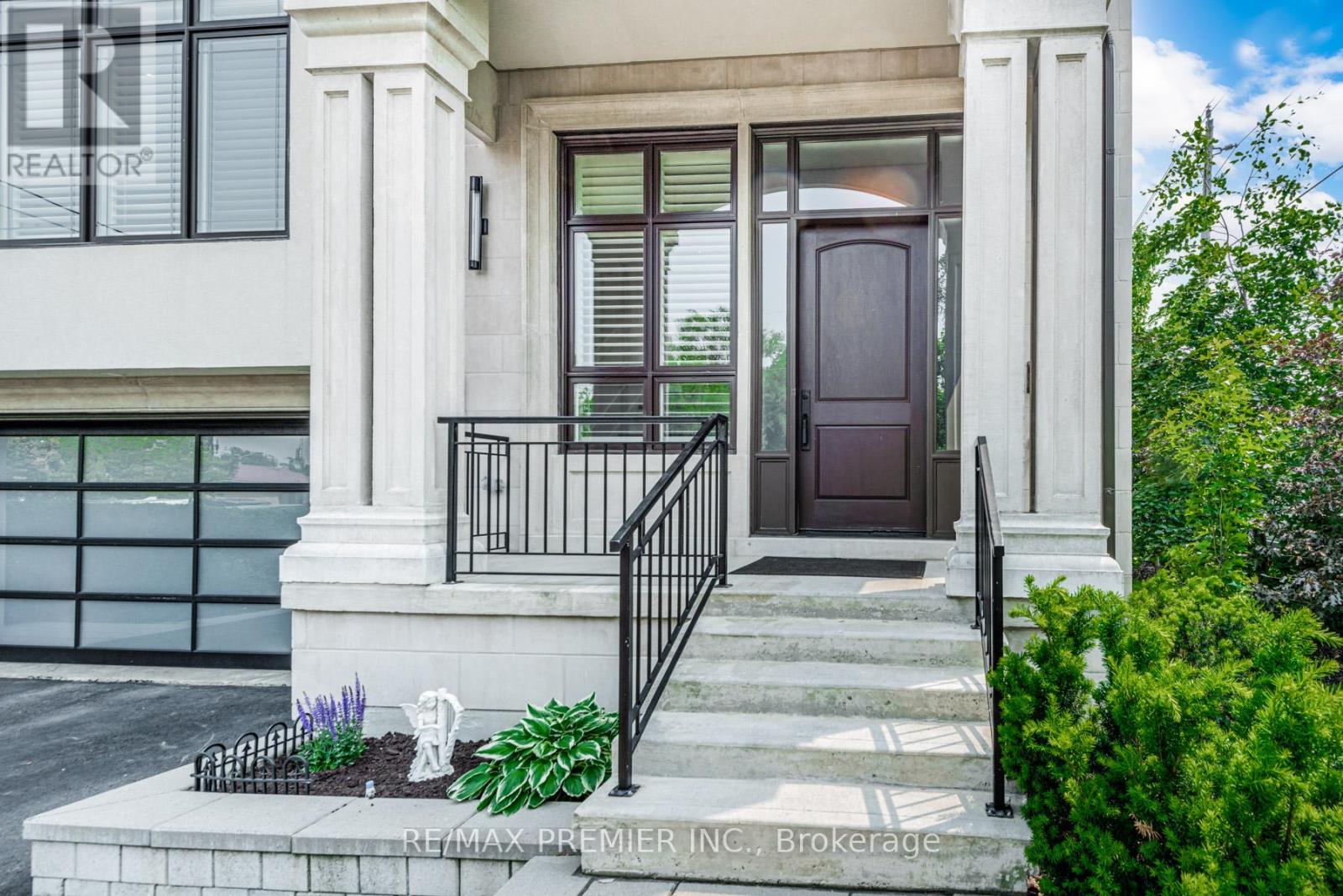 MLS® listing #29660944 for sale located at 111 CODSELL AVENUE