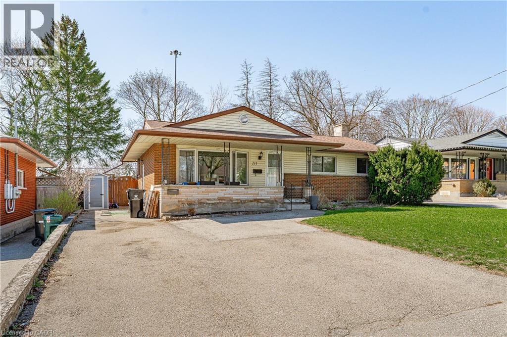 MLS® listing #29661063 for sale located at 211 DIXON Street