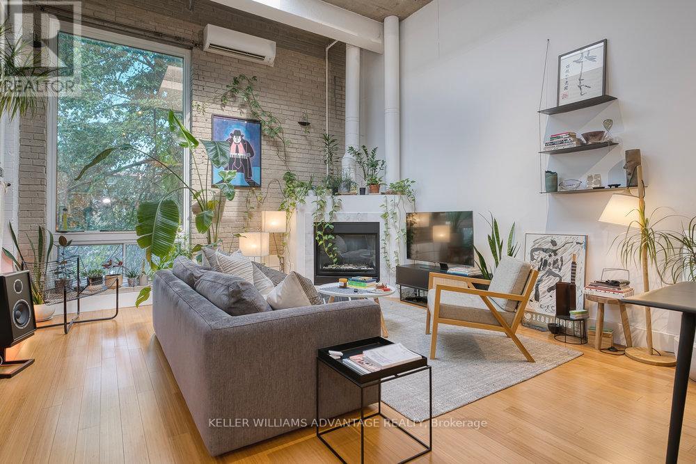 MLS® listing #29661390 for sale located at 206 - 264 SEATON STREET