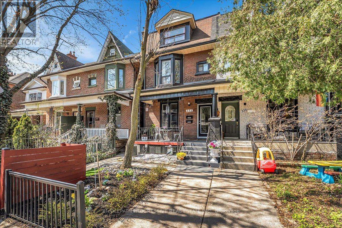 MLS® listing #29661726 for sale located at 332 DELAWARE AVENUE