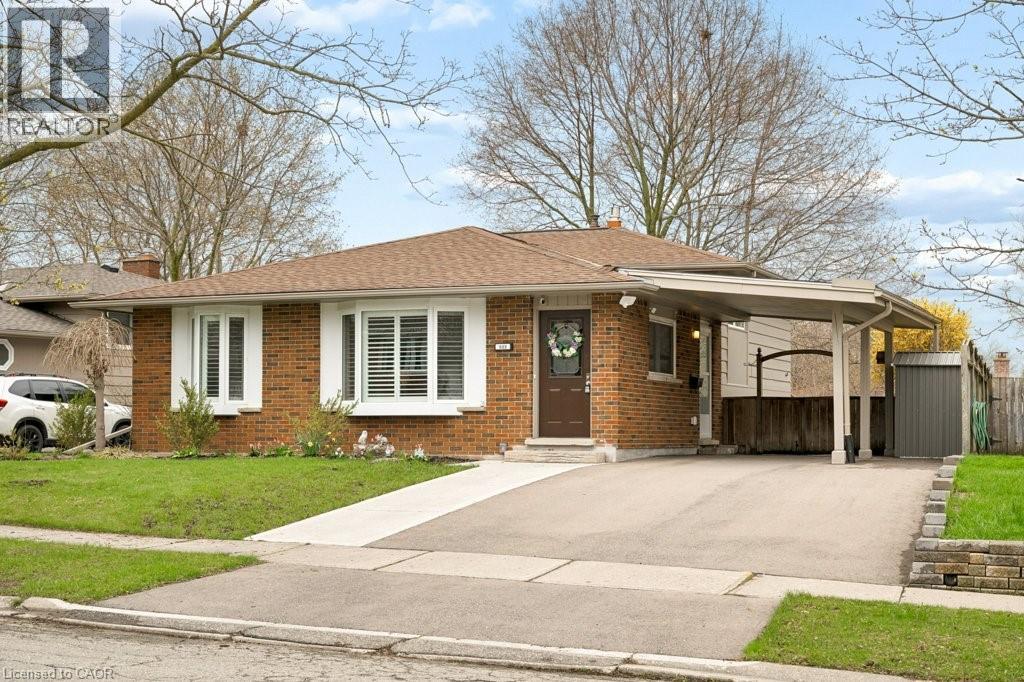 MLS® listing #29661789 for sale located at 522 GLENDENE Crescent