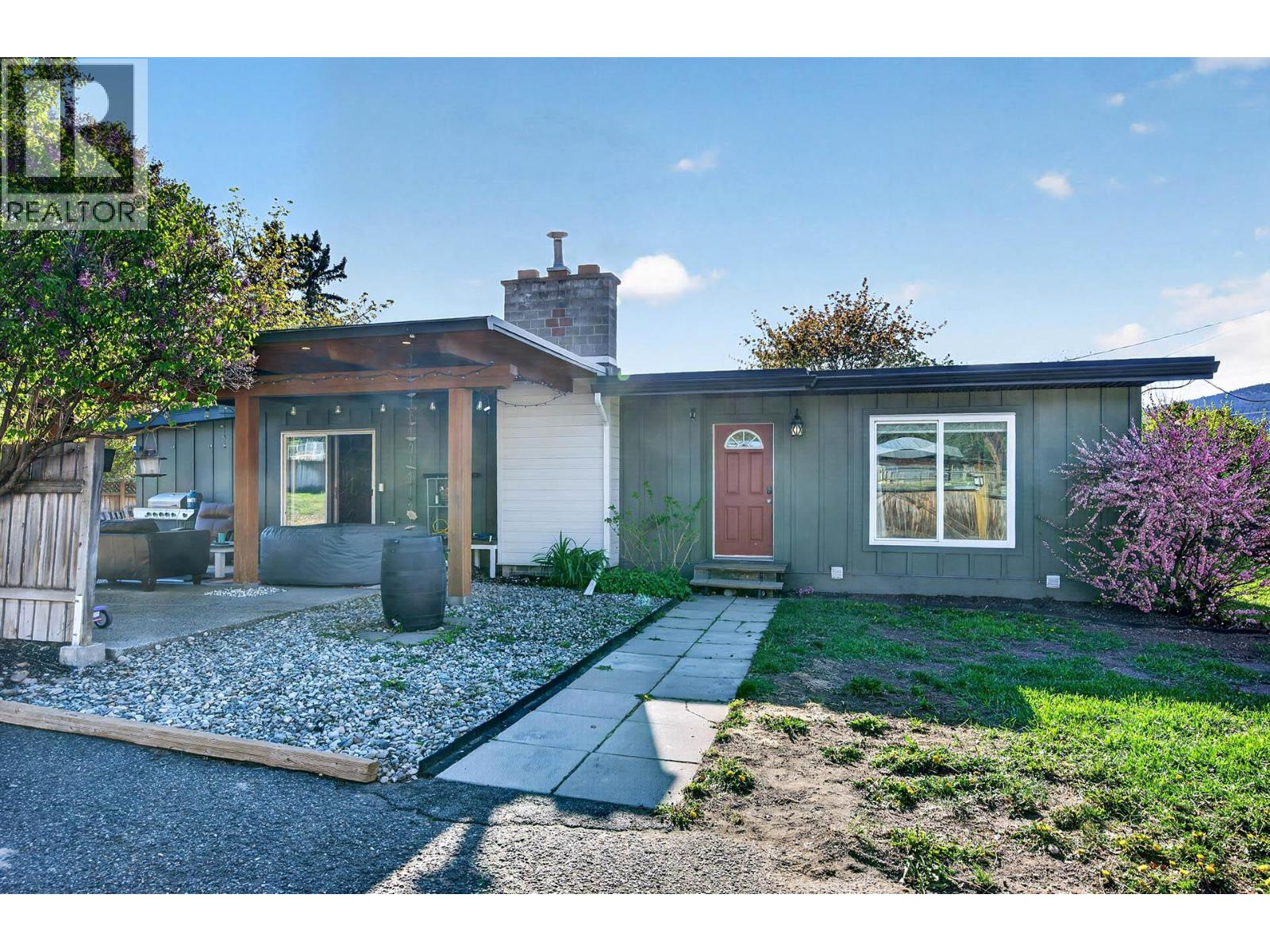 MLS® listing #29663158 for sale located at 583 Lister Road